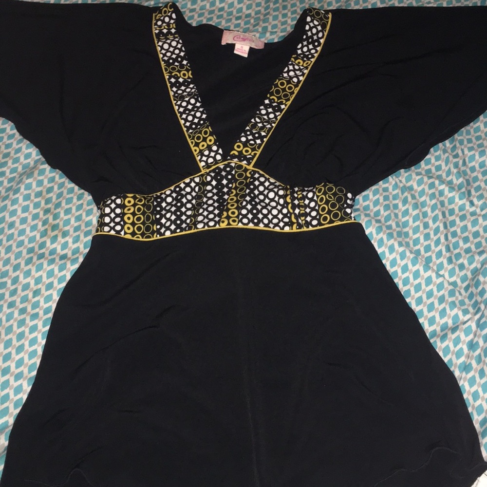 Candie’s butterfly top